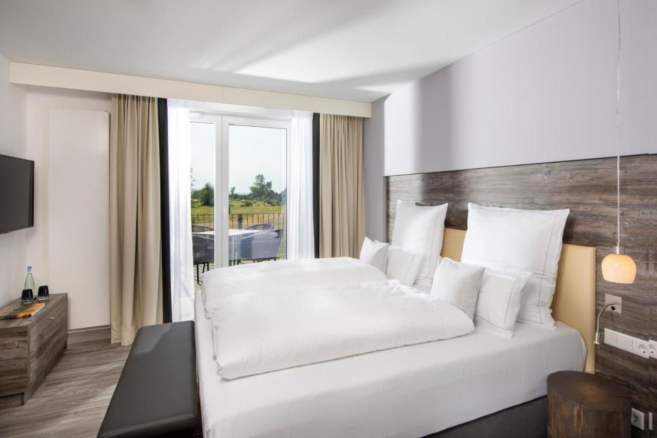 Aedenlife Hotel & Resort Ruegen Trent Exterior photo